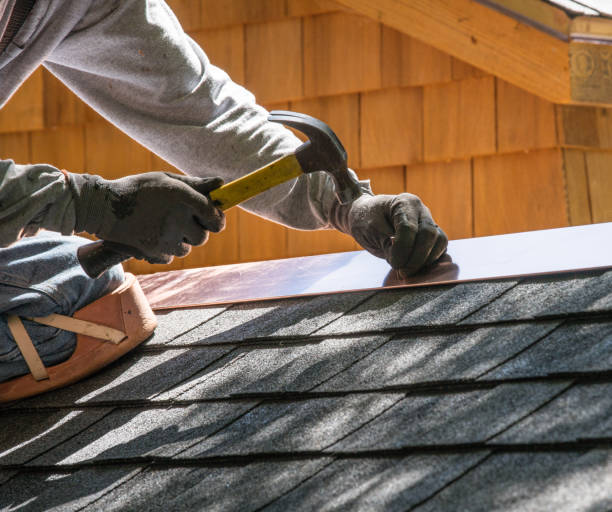 Best Flat Roof Repair Services  in , OR